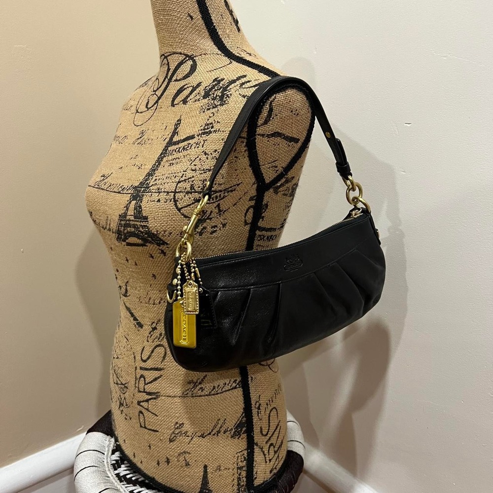 y2k 2000s Coach Madison Black Pleated Leather Hobo Sh… - Gem